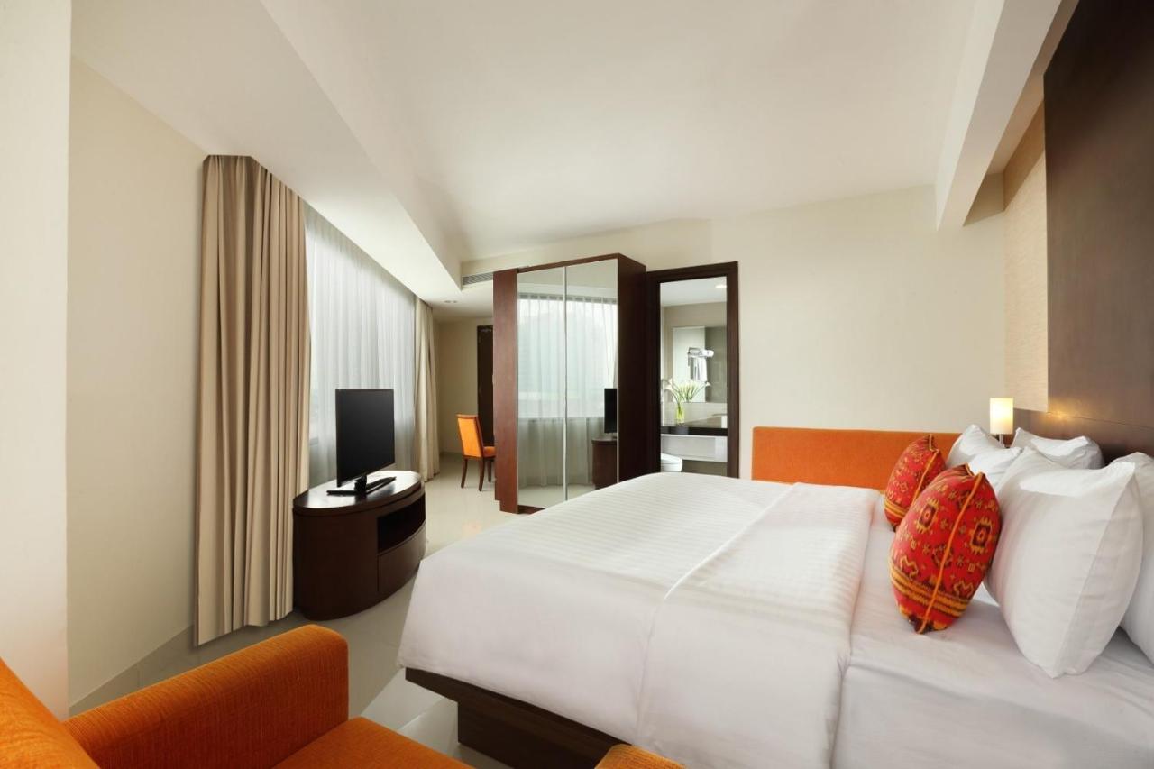 Santika Premiere Bintaro Serpong Quarto foto