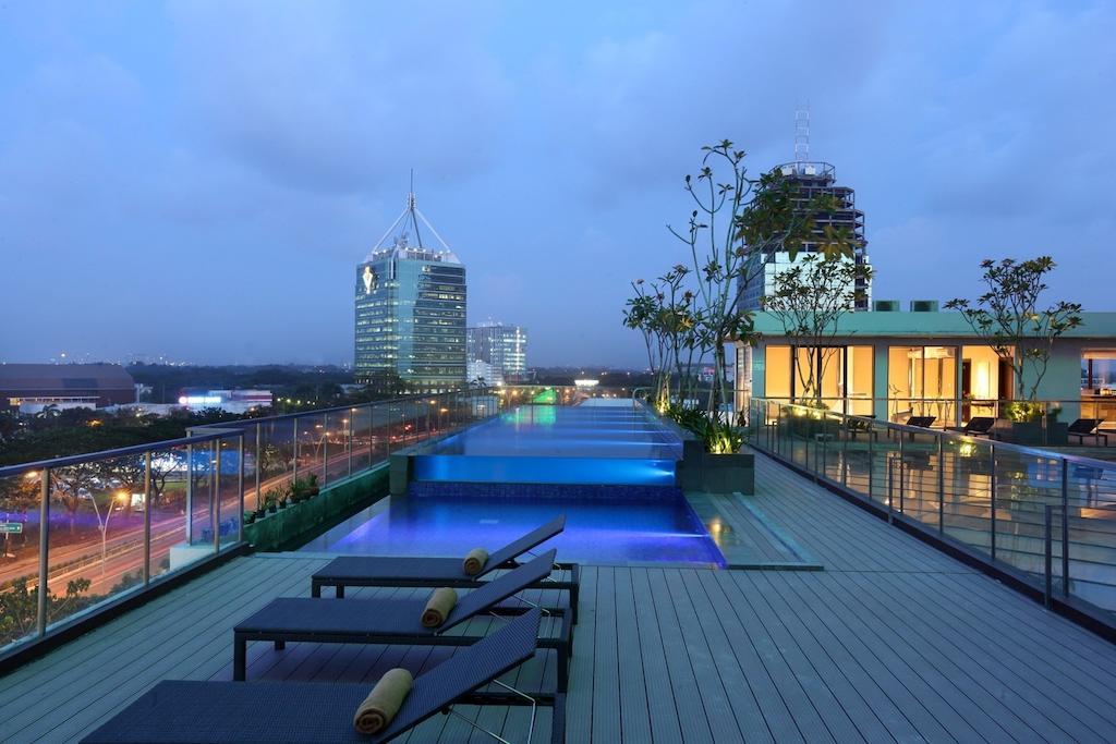 Santika Premiere Bintaro Serpong Exterior foto