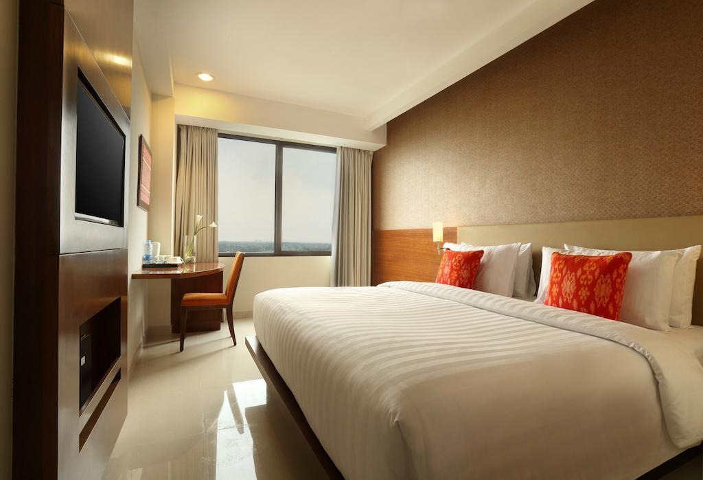 Santika Premiere Bintaro Serpong Exterior foto