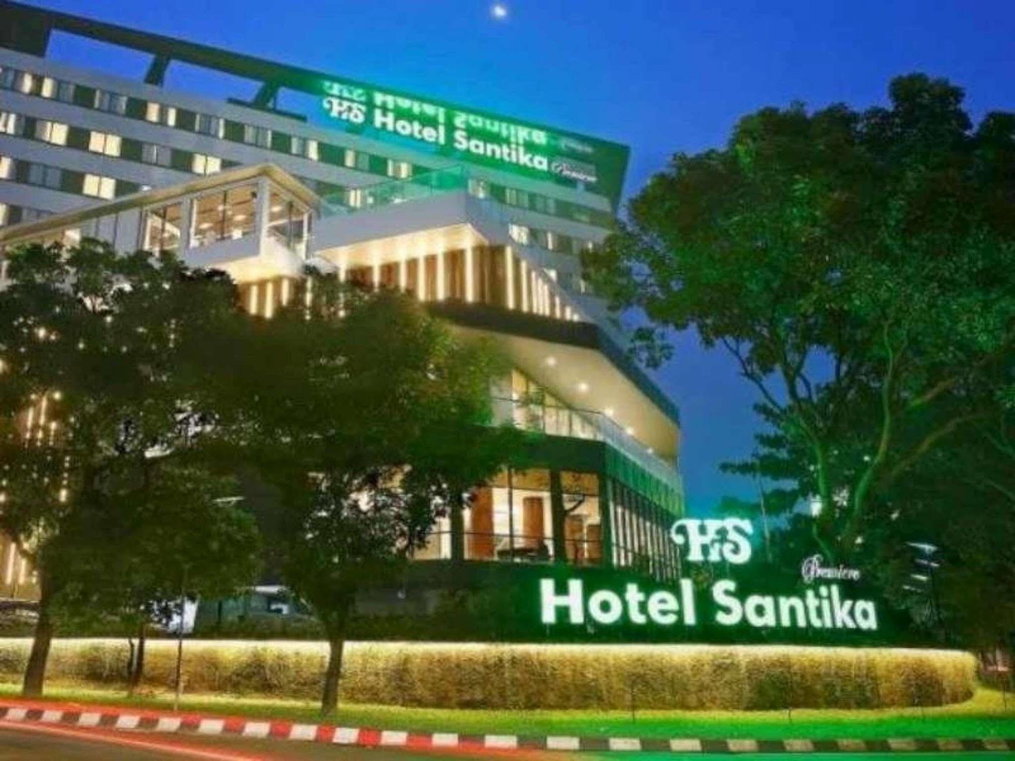 Santika Premiere Bintaro Serpong Exterior foto